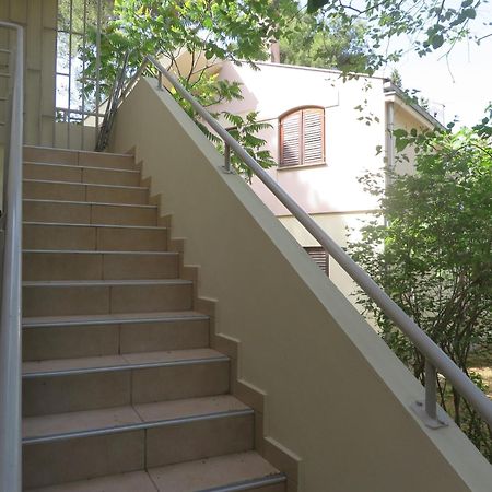 Soline Beach Apartments Biograd Na Moru Bilik gambar