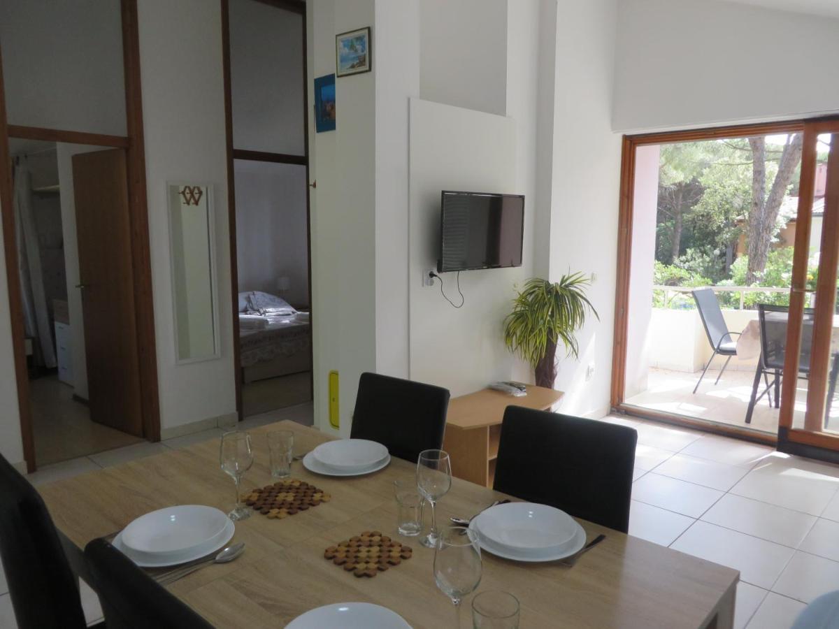 Soline Beach Apartments Biograd Na Moru Luaran gambar