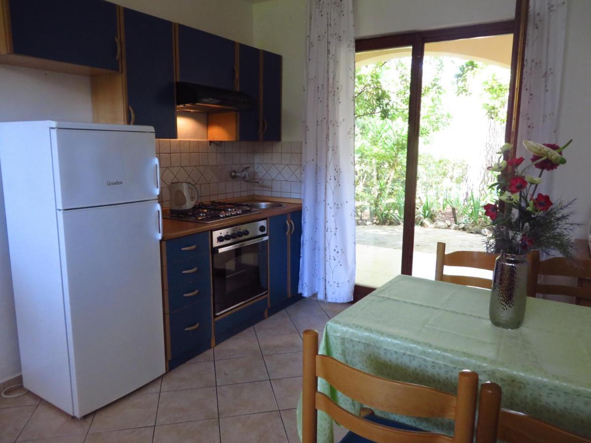 Soline Beach Apartments Biograd Na Moru Luaran gambar