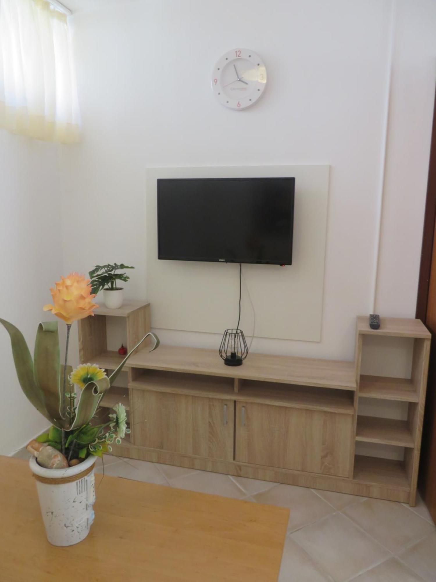 Soline Beach Apartments Biograd Na Moru Bilik gambar