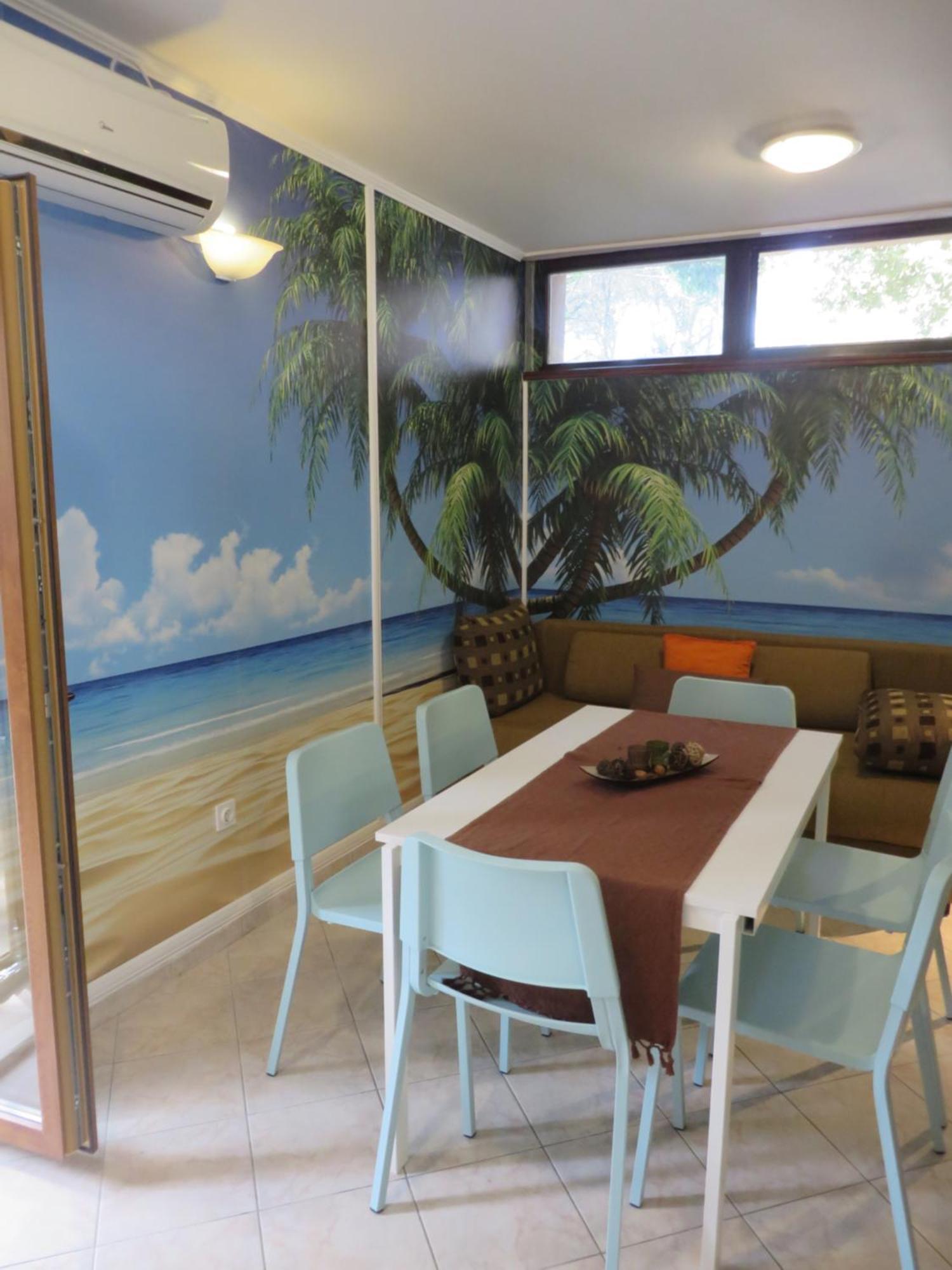 Soline Beach Apartments Biograd Na Moru Bilik gambar